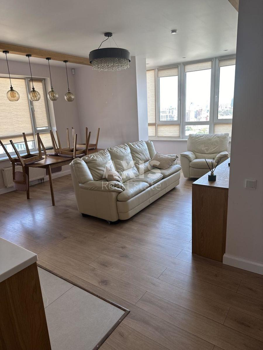 4k apartment vul. Sholudenka 30353870