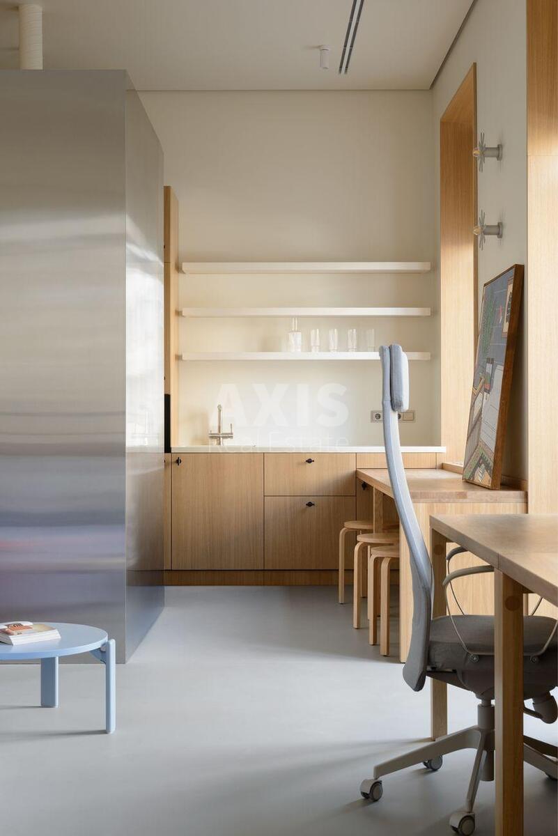 Office vul. Zhyljans'ka 5/60, 100m25