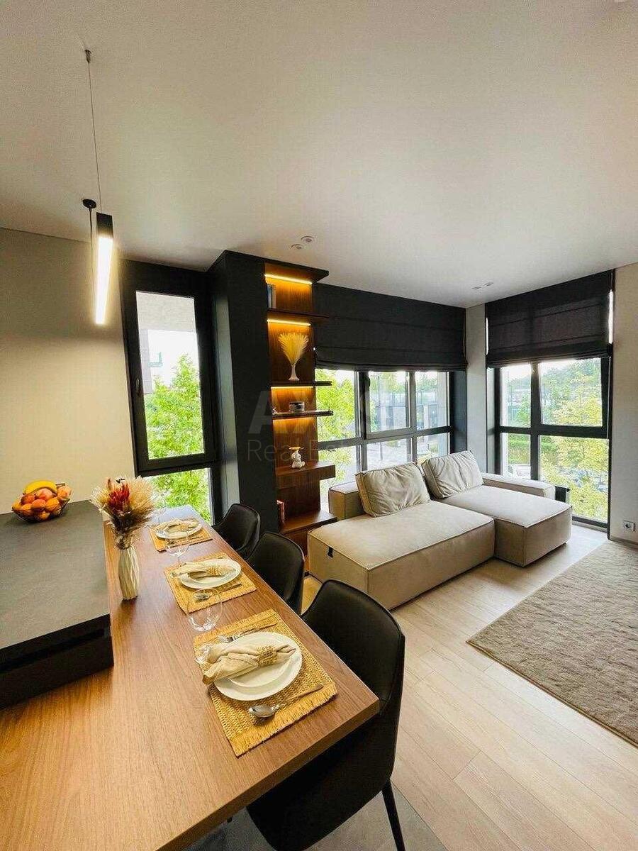 2k apartment vul. Saljutna 2Б589251