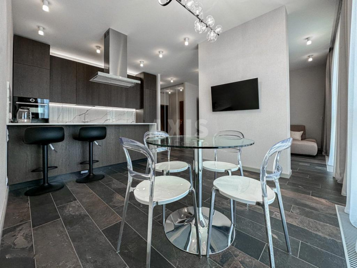 2k apartment vul. Bul'varno-Kudrjavs'ka 152