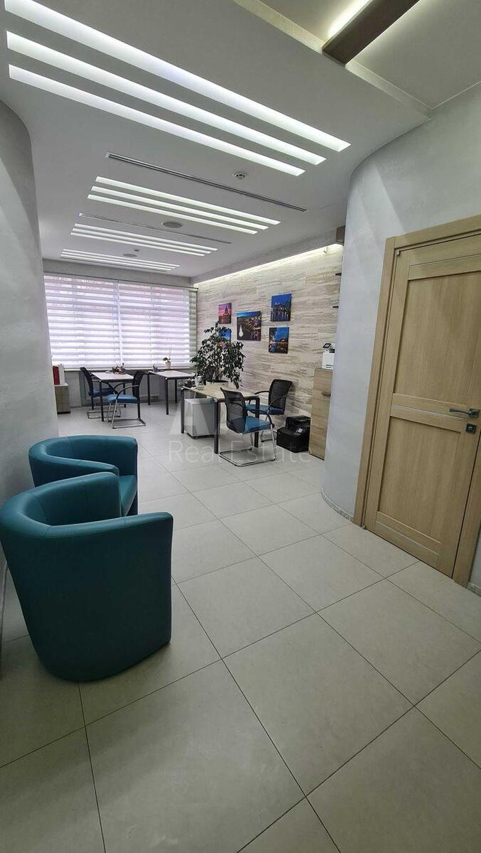 Office uzv. Klovs'kyj 7А, 56m24