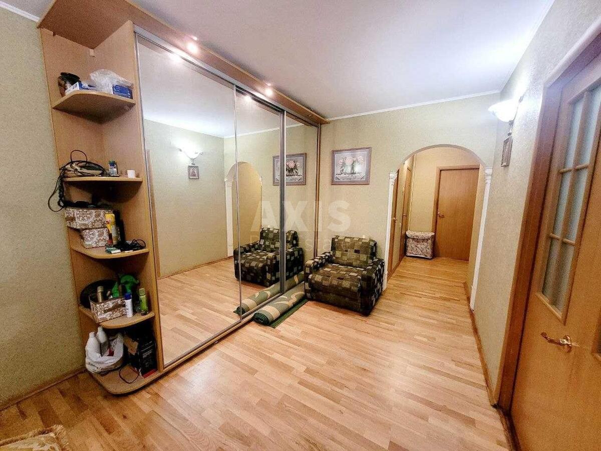 4k apartment pr-t Majakovs'kogo Volodymyra 724