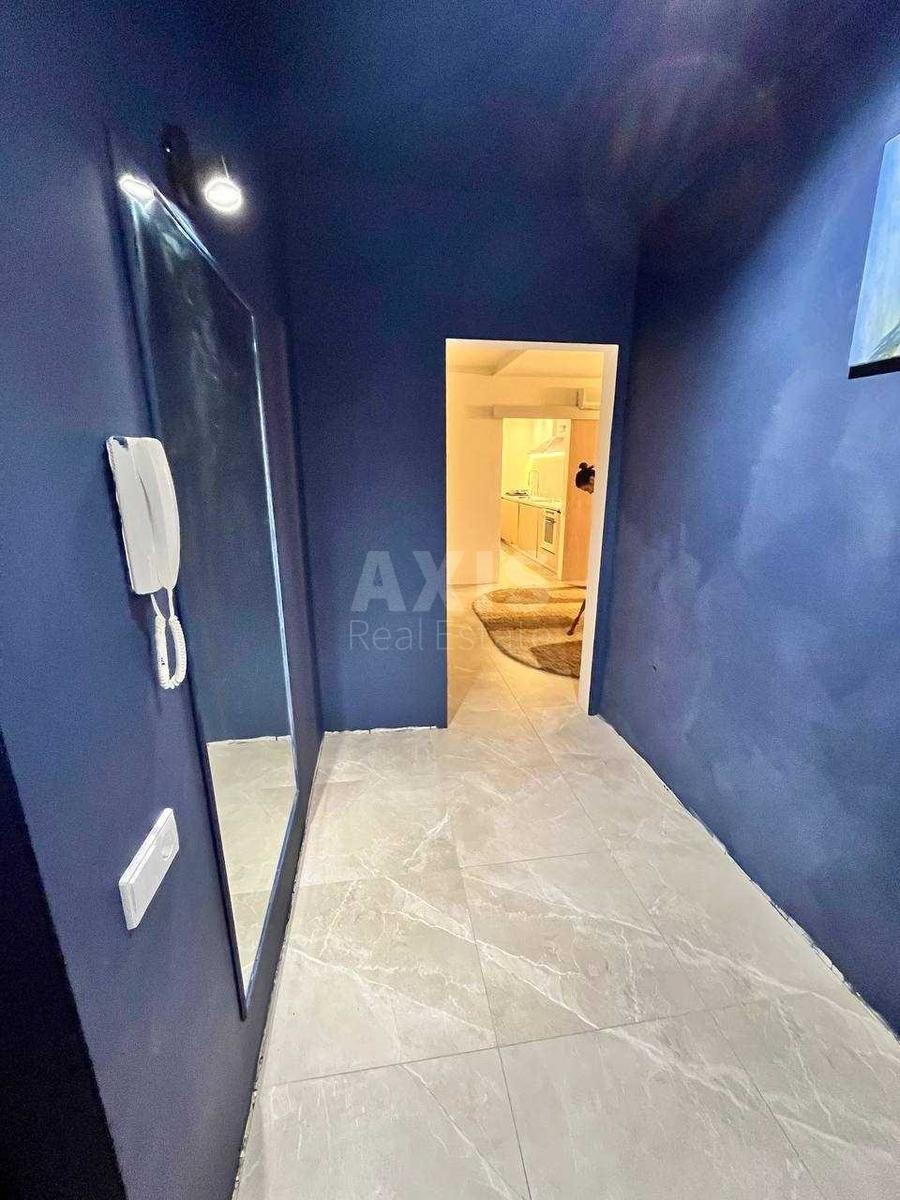 3k apartment vul. Bal'zaka Onore de 55В11
