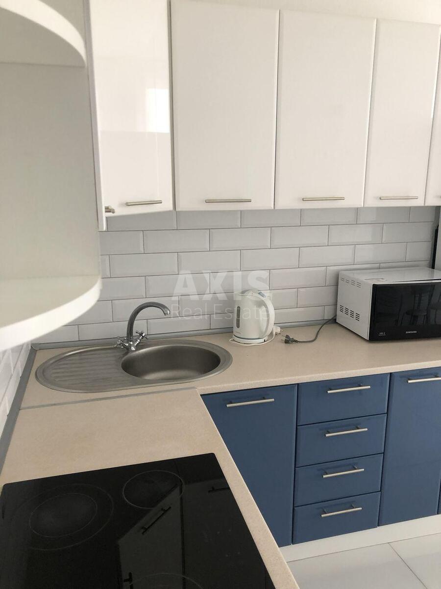 1k apartment vul. Kamianska 128