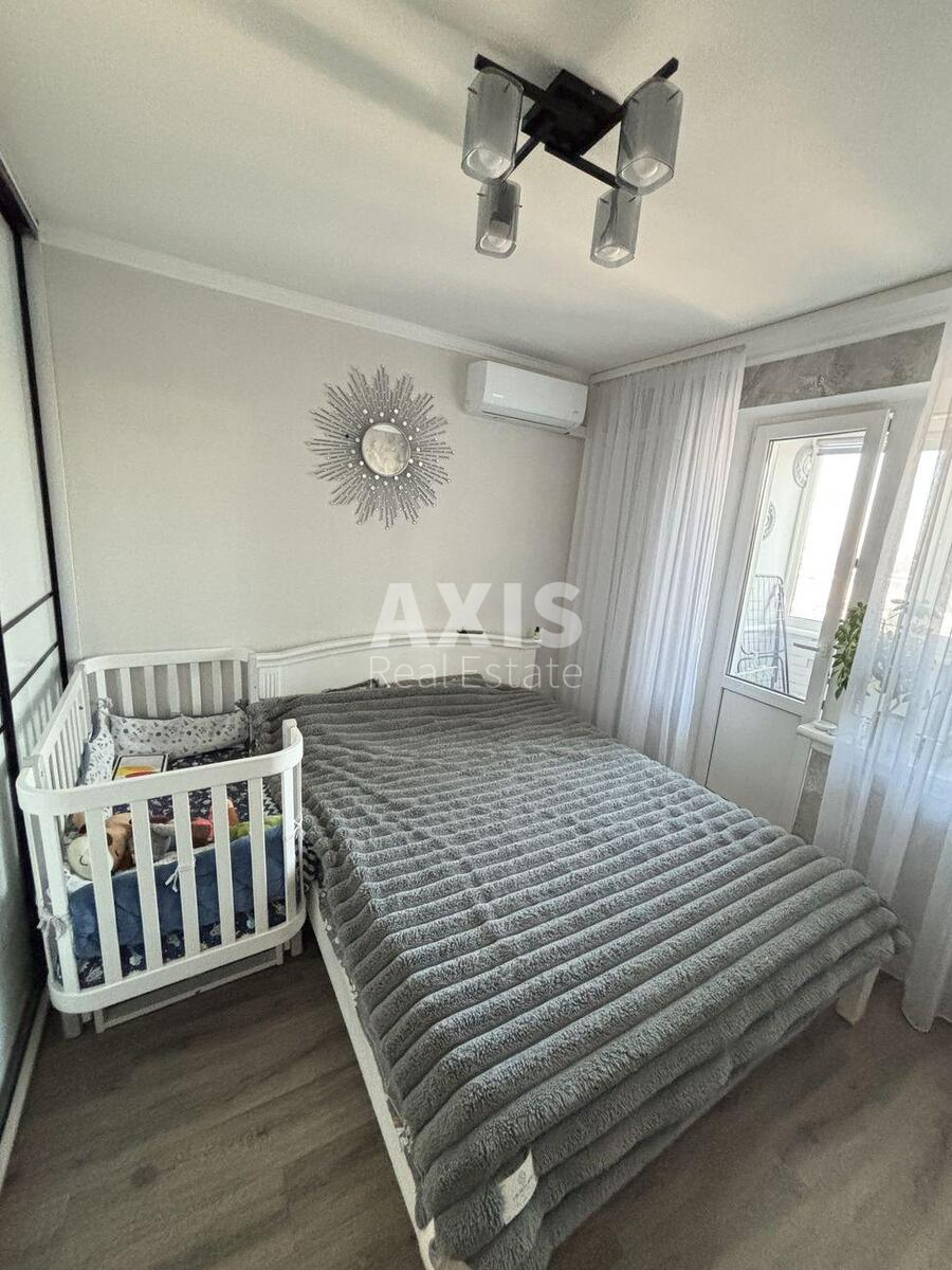 2k apartment vul. Vakhtanha Kikabidze 15А636146