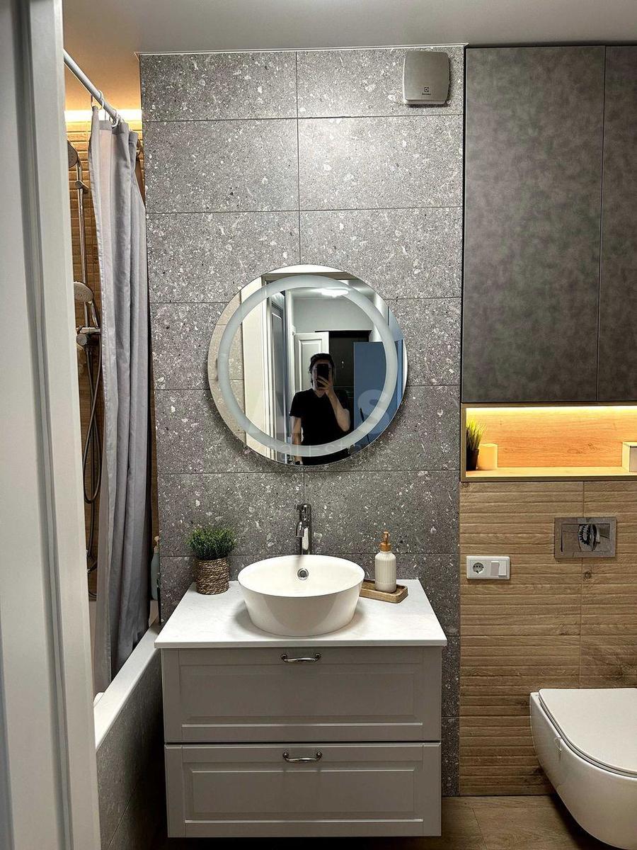 3k apartment vul. Novopol'ova 24