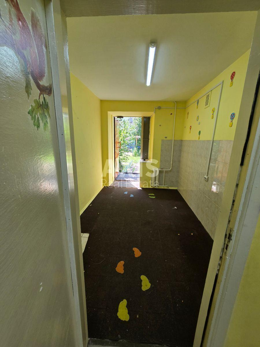 Trade object vul. Kotel'nykova Myhajla 11, 90m2582163