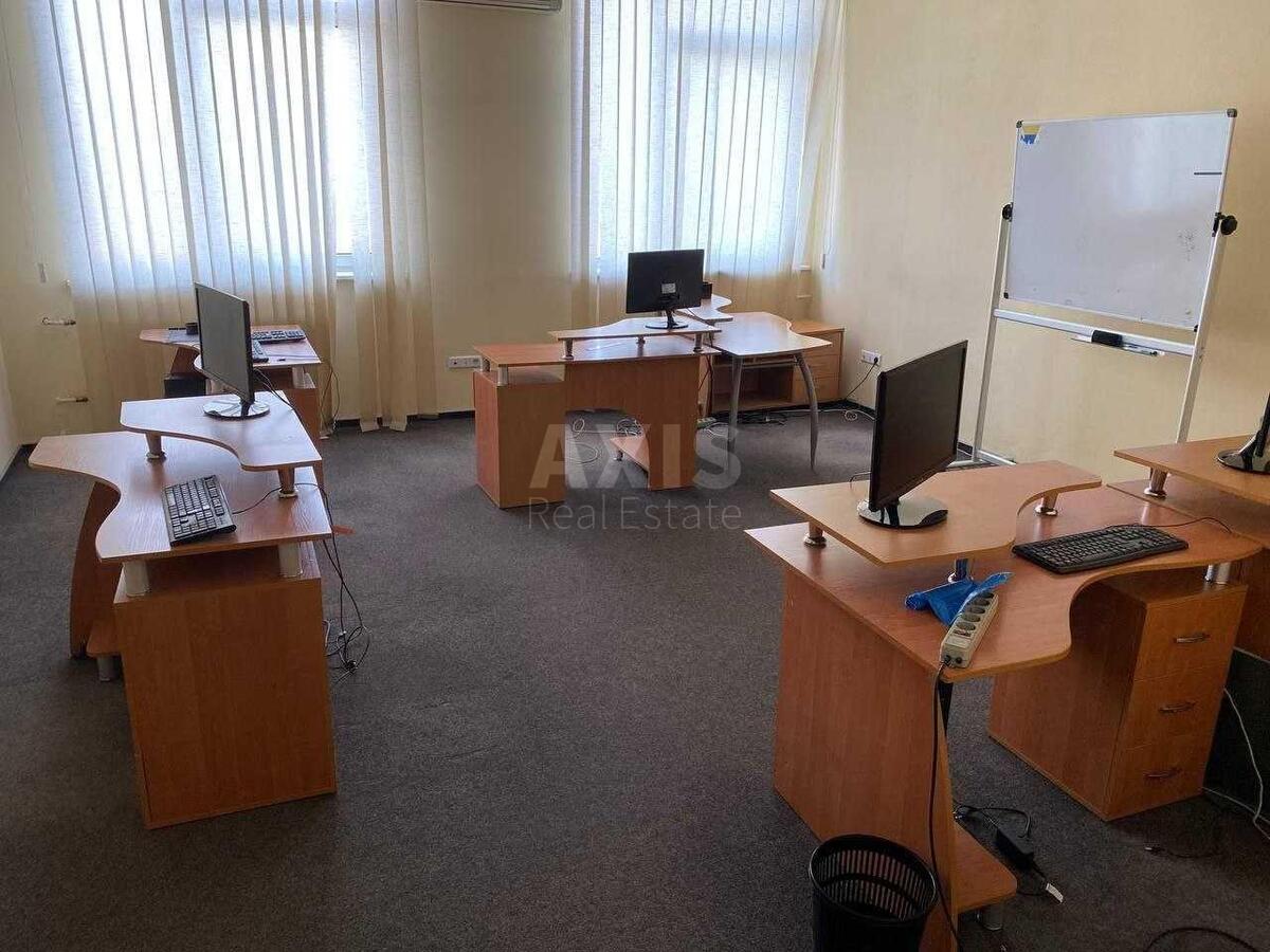 Office vul. Kyrylivs'ka 160, 517m2598908