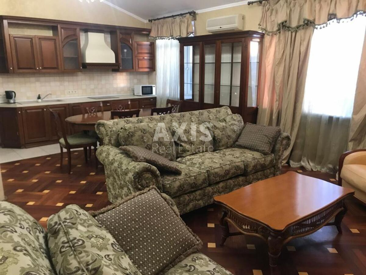 5k apartment vul. Panasa Myrnogo 14