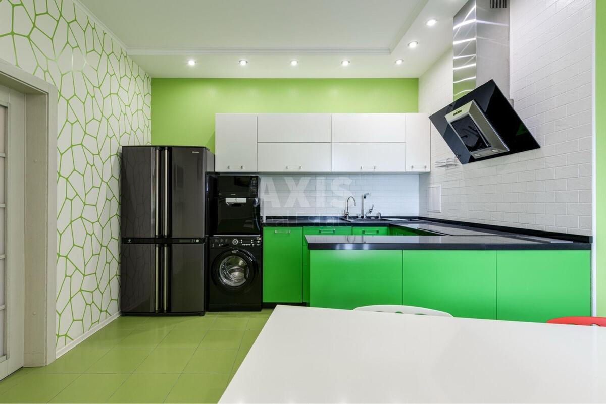 3k apartment vul. Staronavodnyc'ka 6Б0