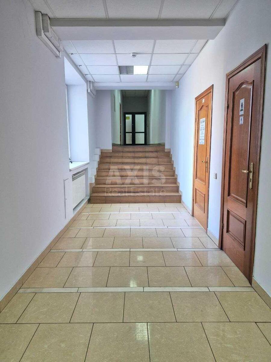 Office bul. Druzhby Narodiv 38, 79m2601480