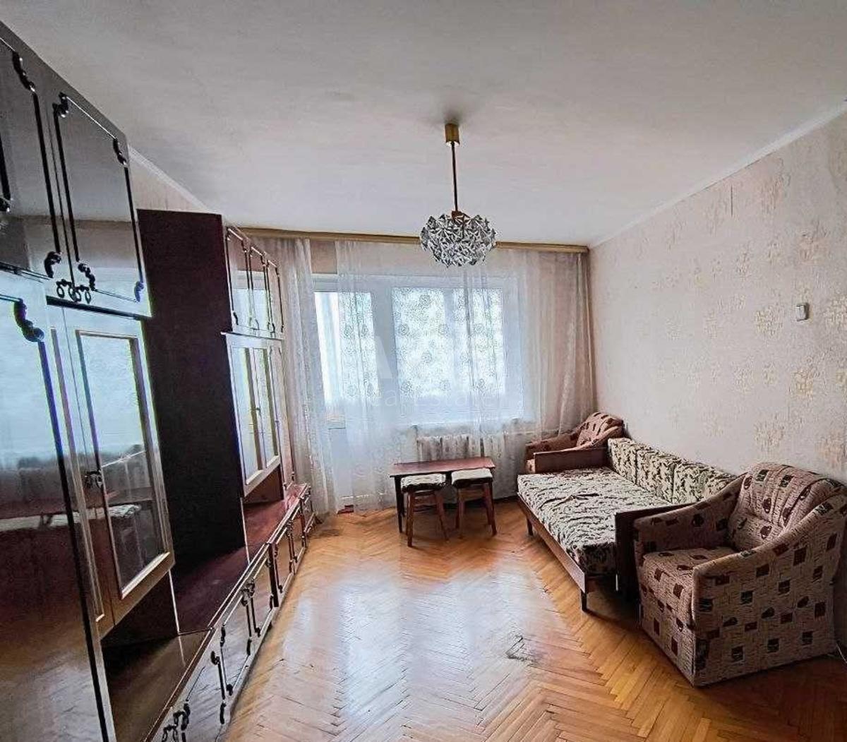 1k apartment vul. Chervonopil's'ka 20/151