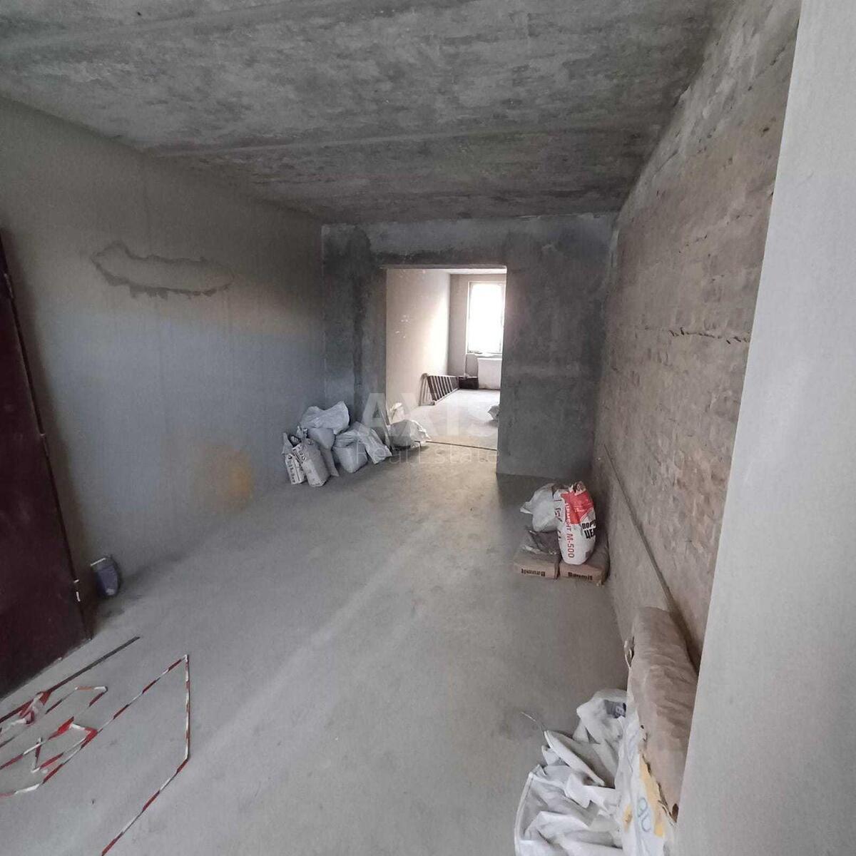 Trade object pr-t Lobanovs'kogo 117, 81m2612963