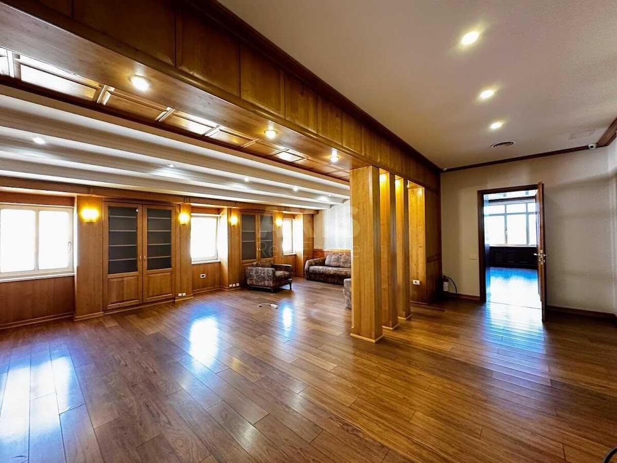 Office vul. Volos'ka 11А, 1000m23