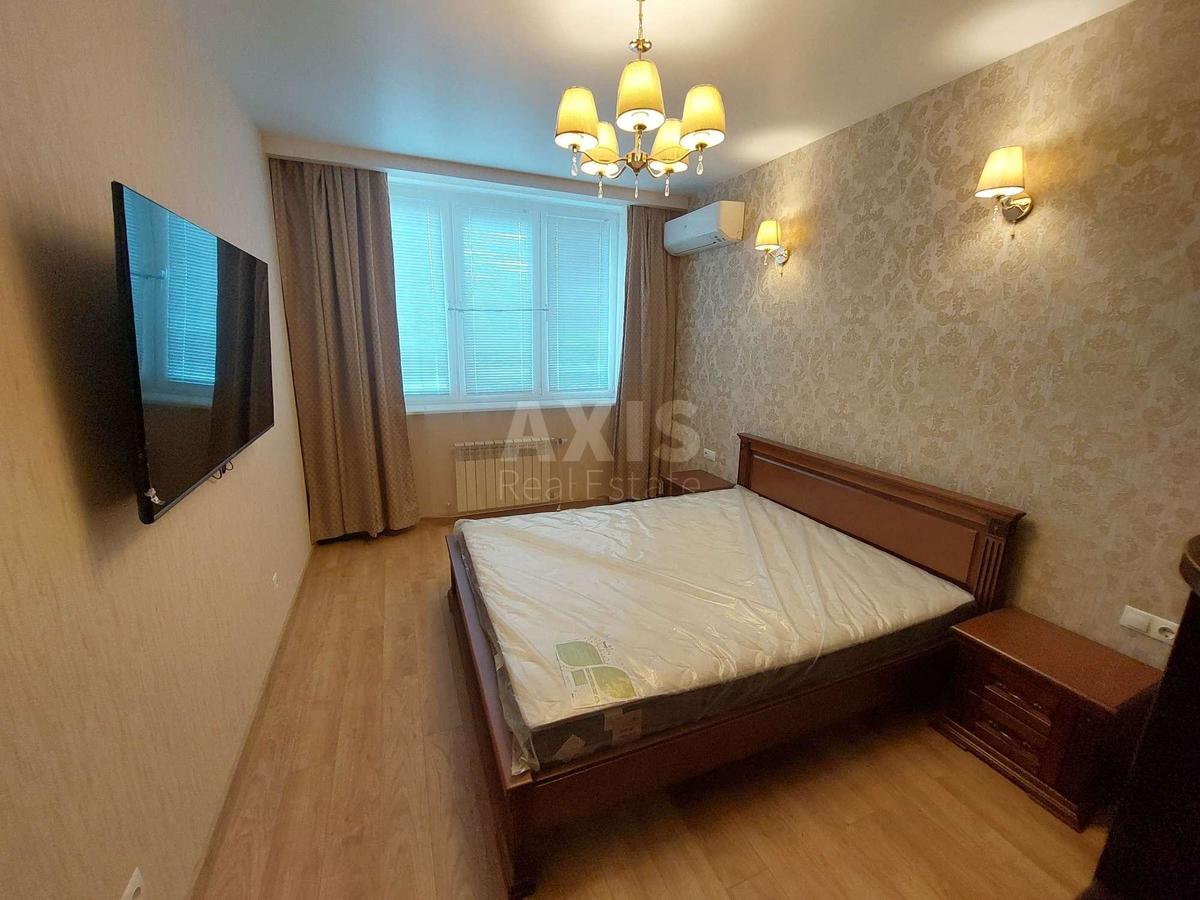 2k apartment nab. Dniprovs'ka 20Б