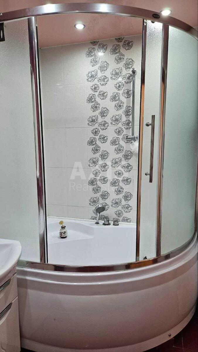 2k apartment pr-t Geroi'v Stalingrada 505658110