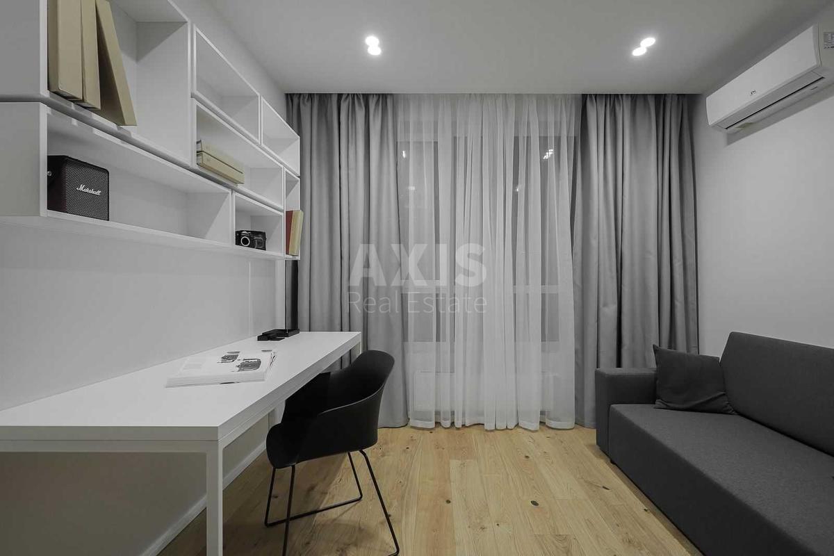 4k apartment vul. Zarichna 14
