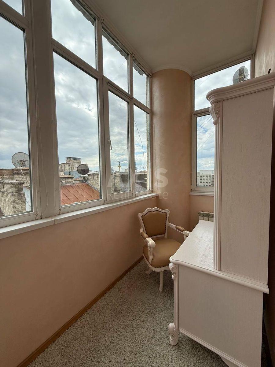 4k apartment vul. Kost'ol'na 85832412