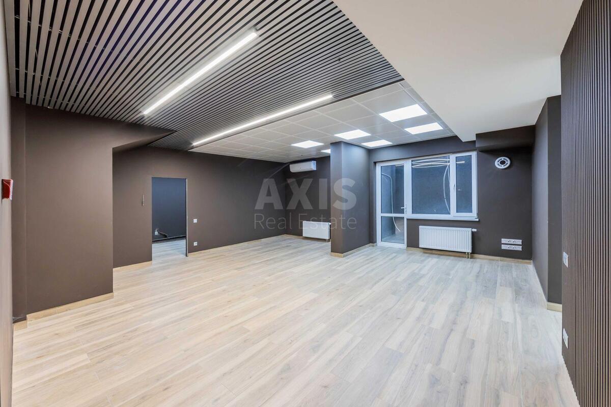 Офис ул. Сверстюка Евгения 6А, 241м26168310