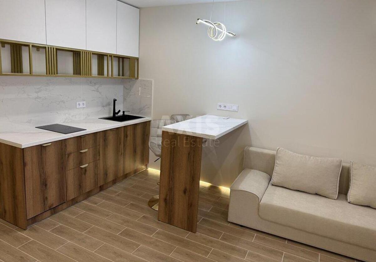 1k apartment vul. Naumova Generala 1Б