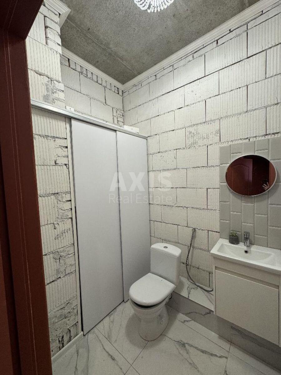Office vul. Saperne Pole 14/55, 70m28