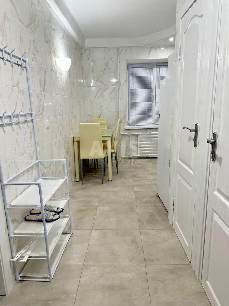 1к квартира пр-т Оболонский 374