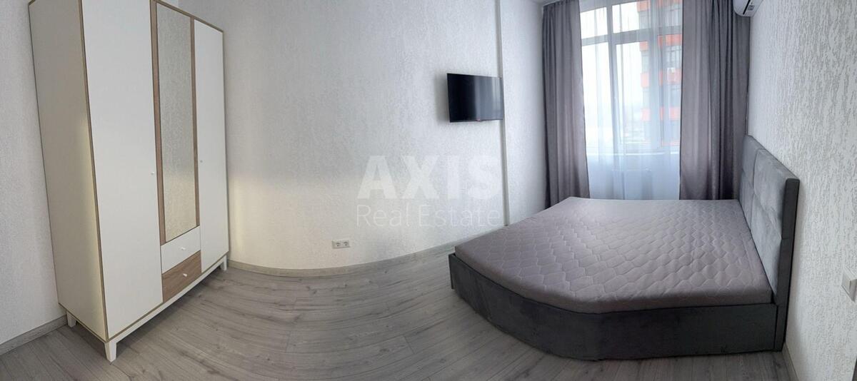 2k apartment vul. Brativ Chybinyeyevykh 8638071