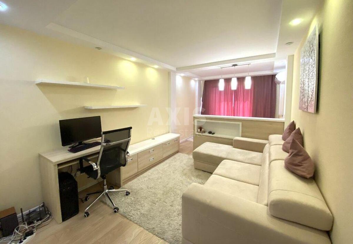 1k apartment vul. Demii'vs'ka 472