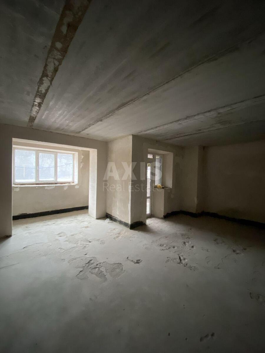 Trade object vul. Radystiv 34Ж, 33m25