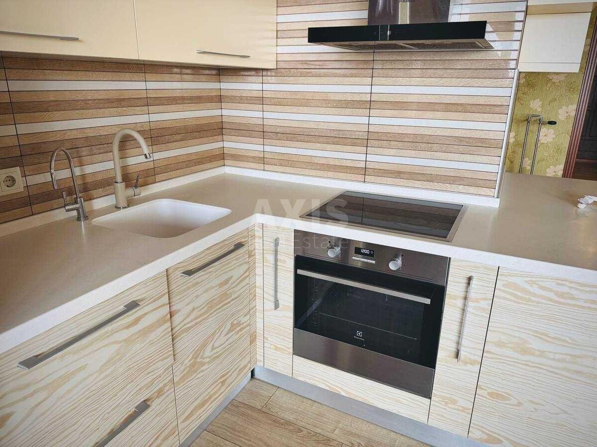 1к квартира пр-т Героев Сталинграда 53Б6