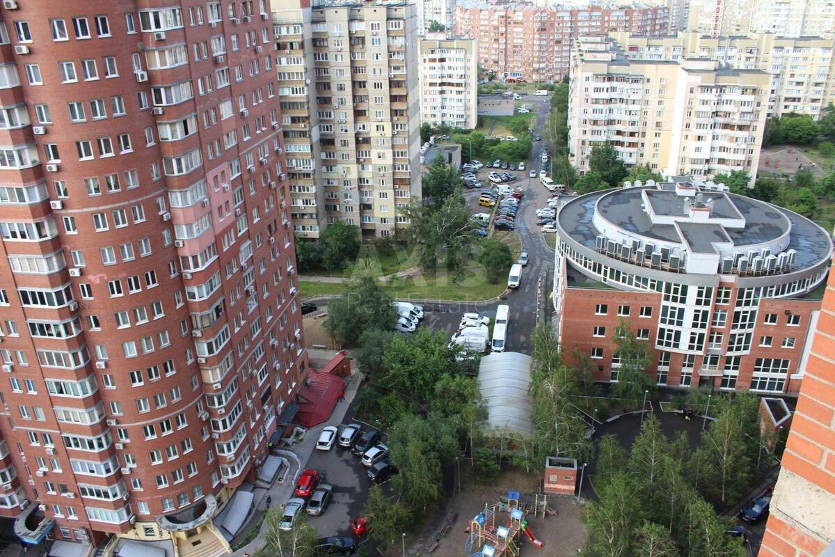 4к квартира ул. Ахматовой Анны 1314