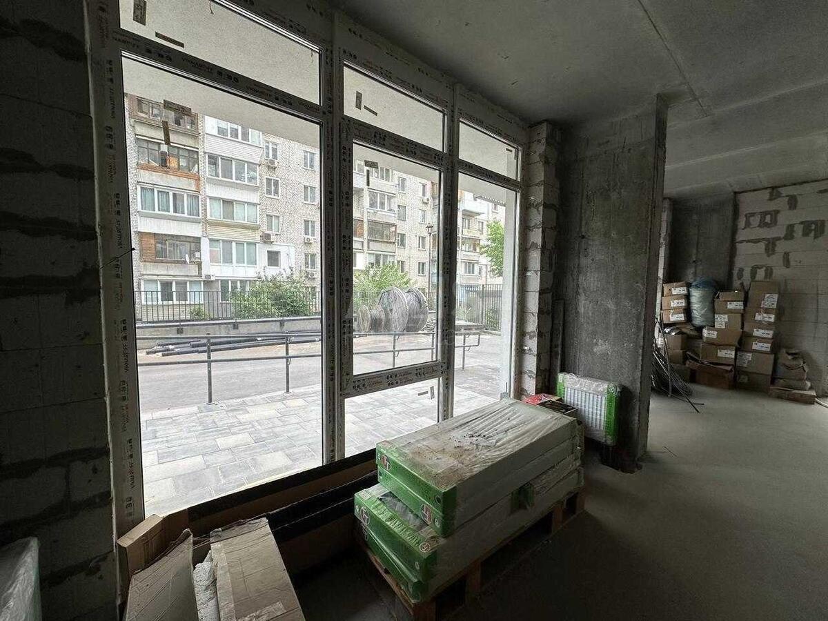 Trade object vul. Rostyslavska 5Б, 82m2612971