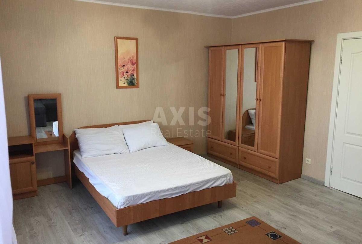 1k apartment bul. Lesi Ukrai'nky 28