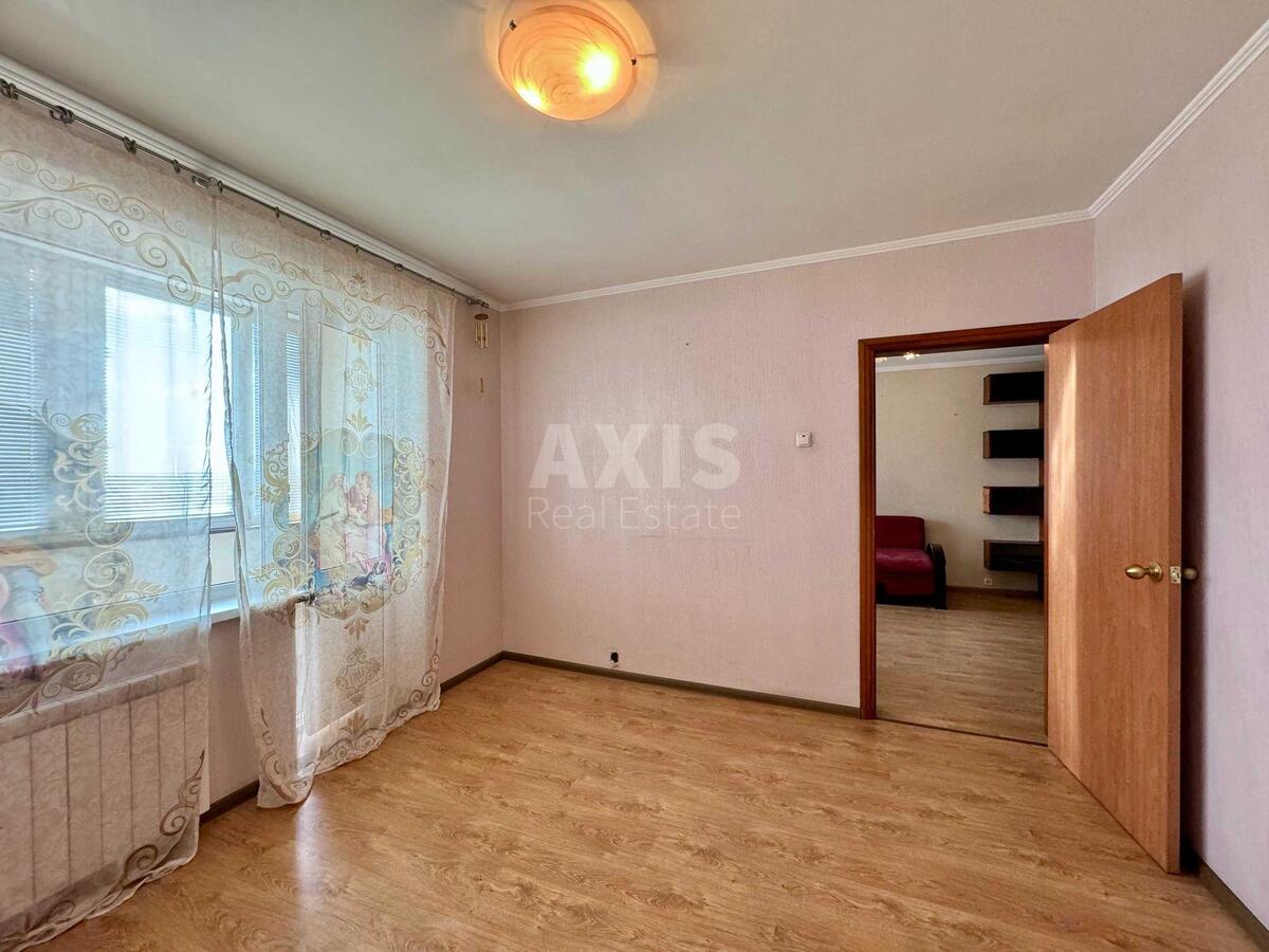 4k apartment vul. Zakrevs'kogo Mykoly 232