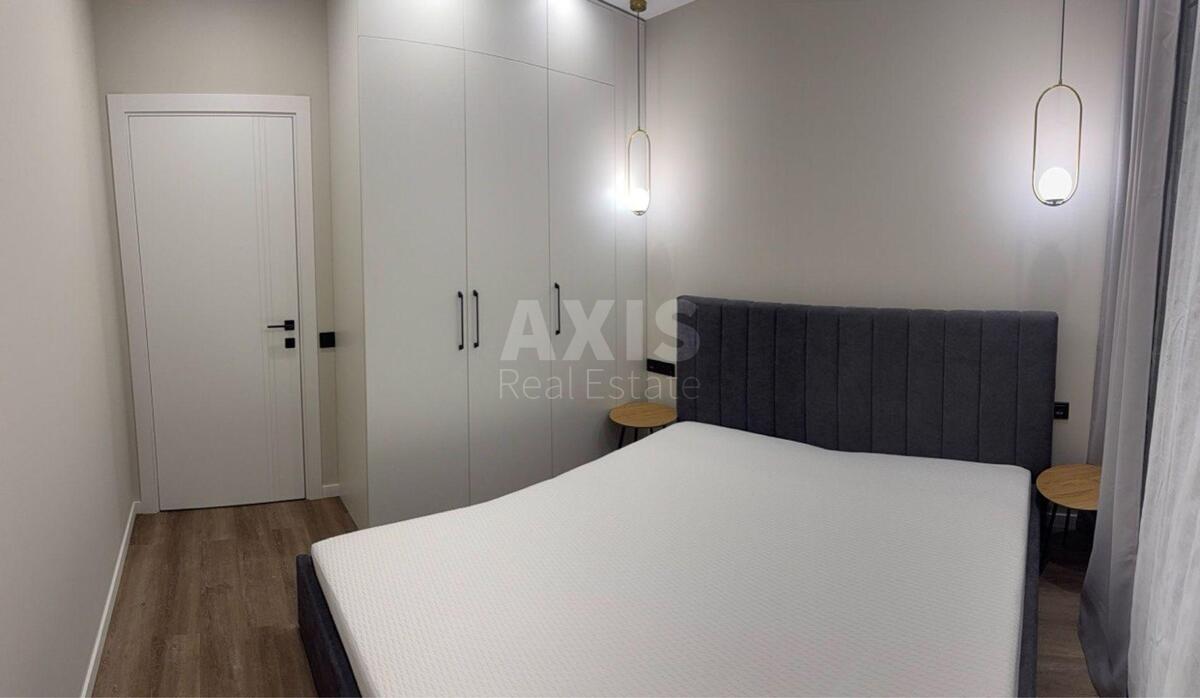 1k apartment vul. Saljutna 2Б2