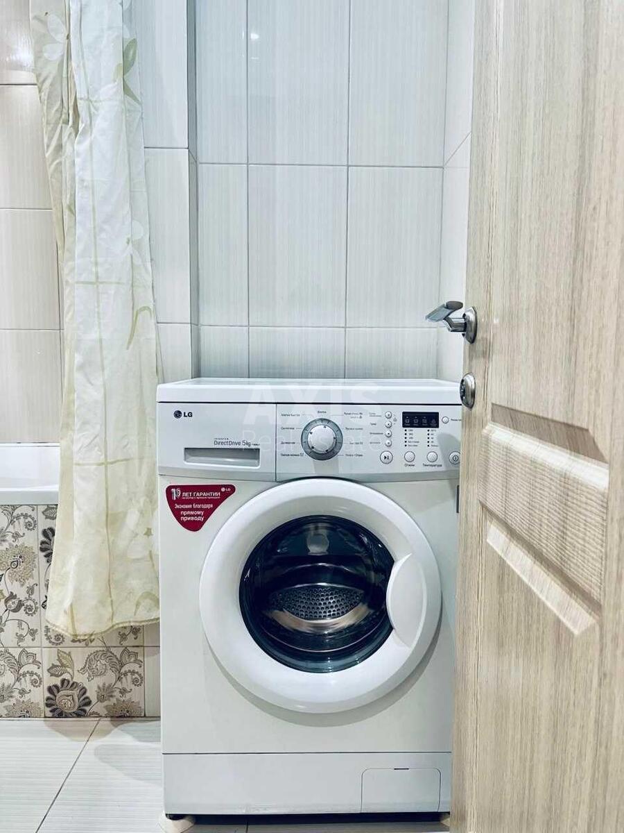 2к квартира ул. Туполева Академика 11568652