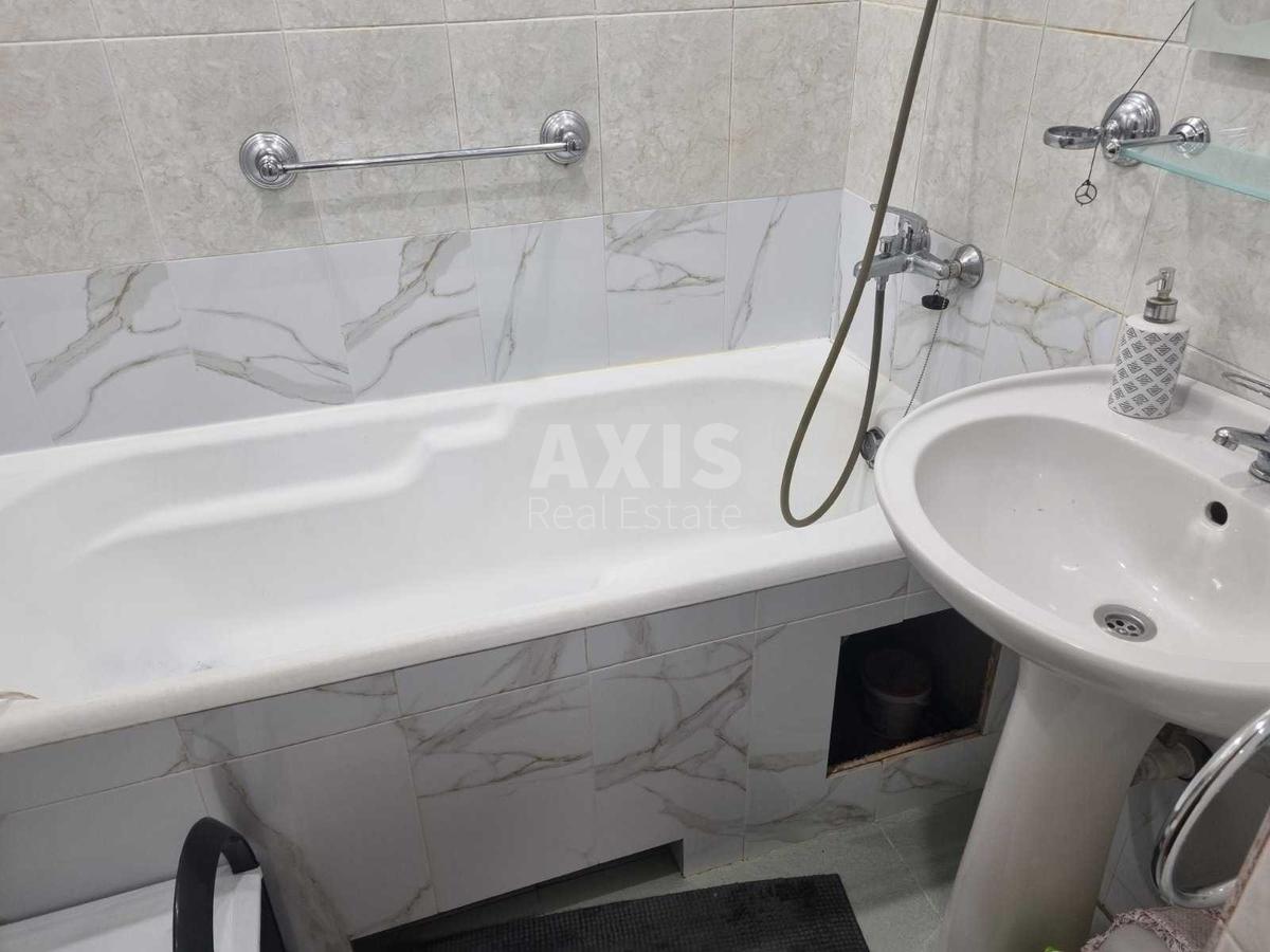 3k apartment vul. Obolons'ka 479