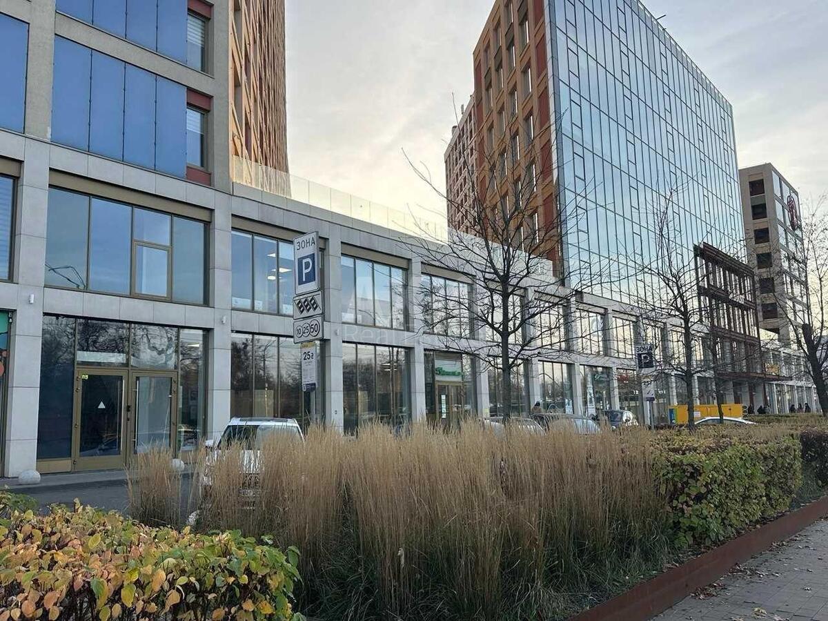 1k apartment pr-t Berestejskij 676248510