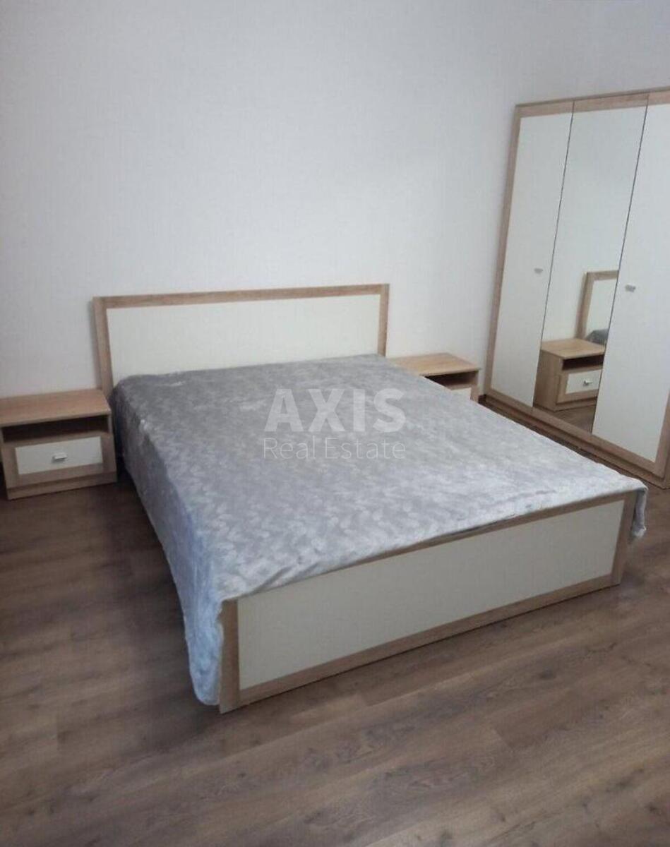 1k apartment pr-t Berestejskij 67Б624412