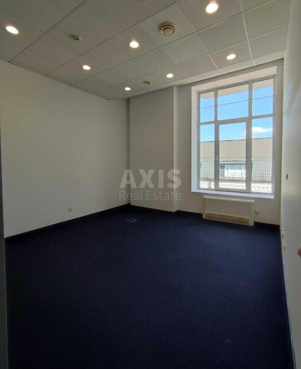 Office vul. Grinchenka Mykoly 4В, 976m2572581