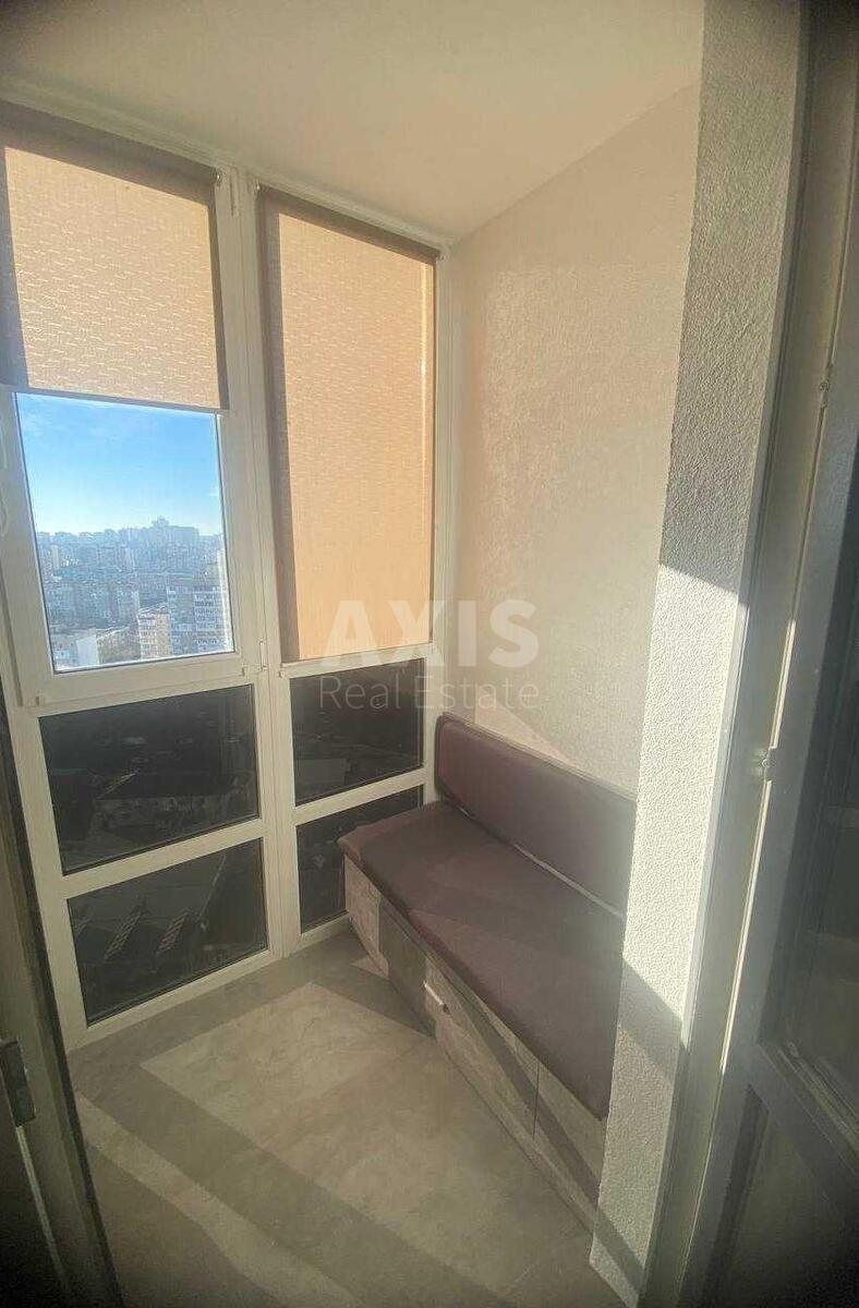 1k apartment vul. Verbyc'kogo Arhitektora 17