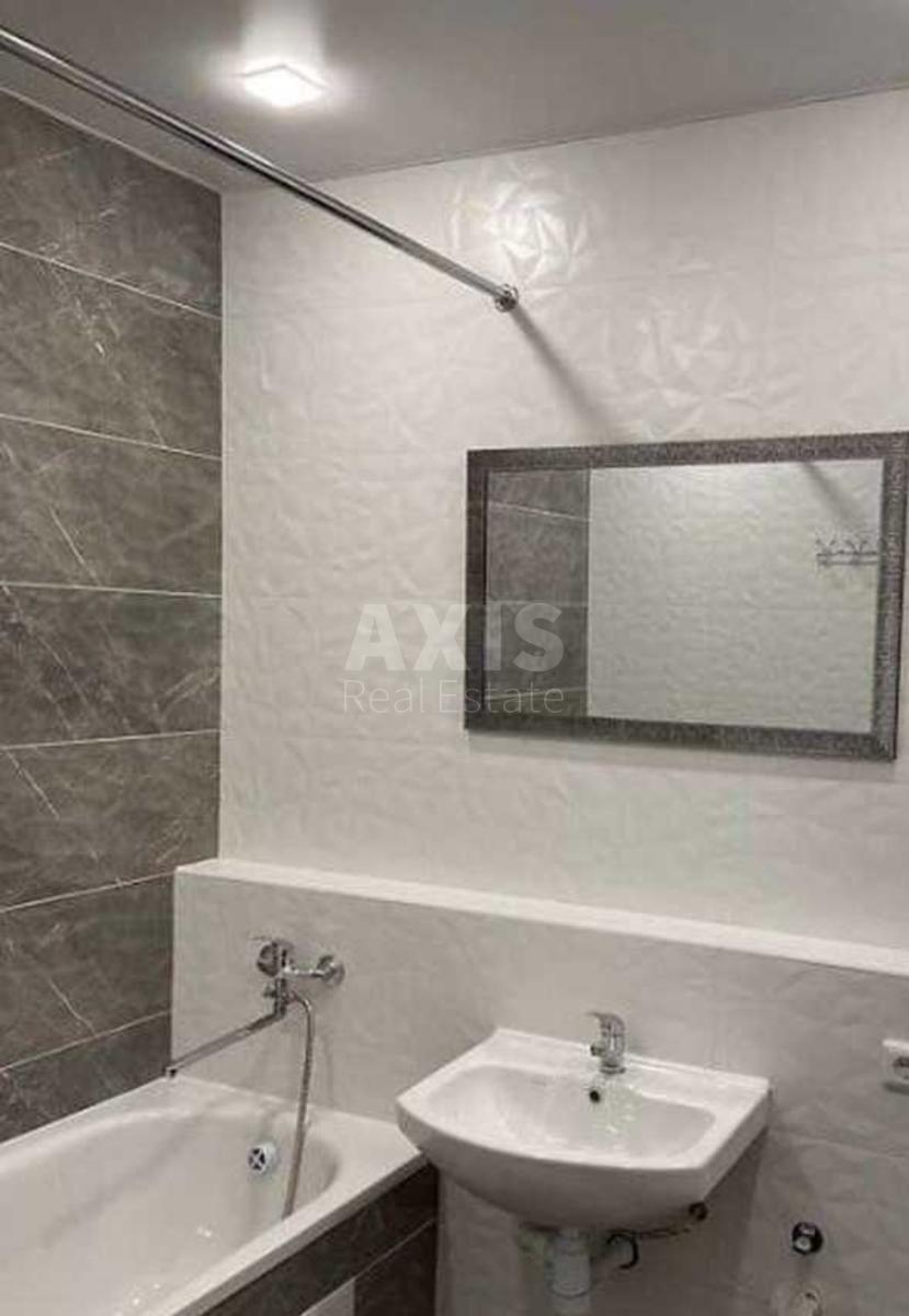 1k apartment vul. Revuc'kogo 54А0