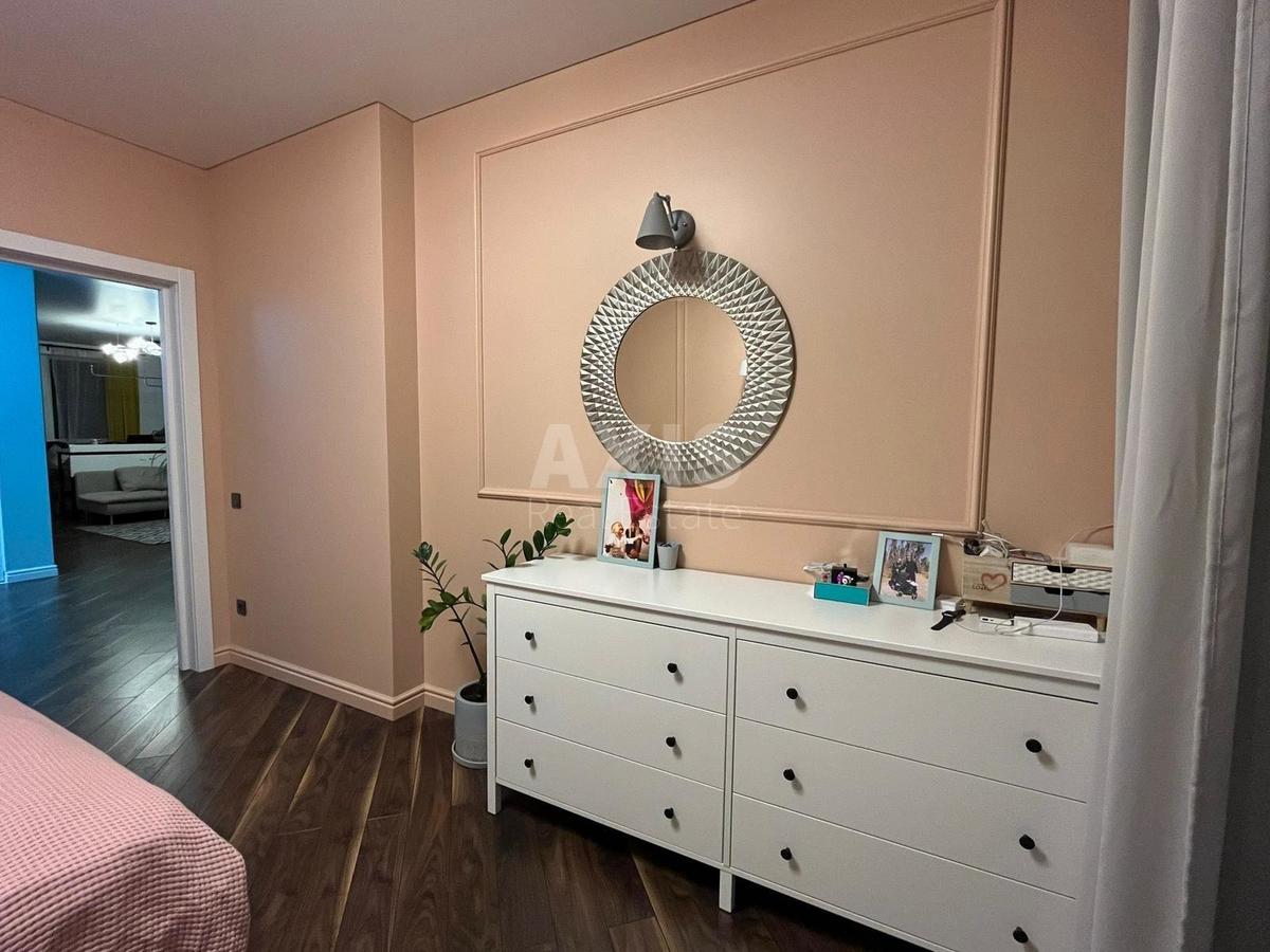 3k apartment vul. Revuc'kogo 405
