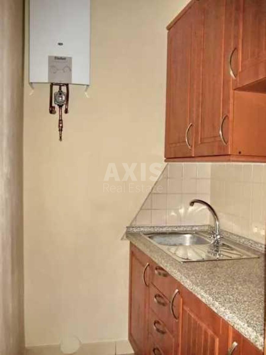 Office vul. Velyka Vasyl'kivs'ka 82, 90m26