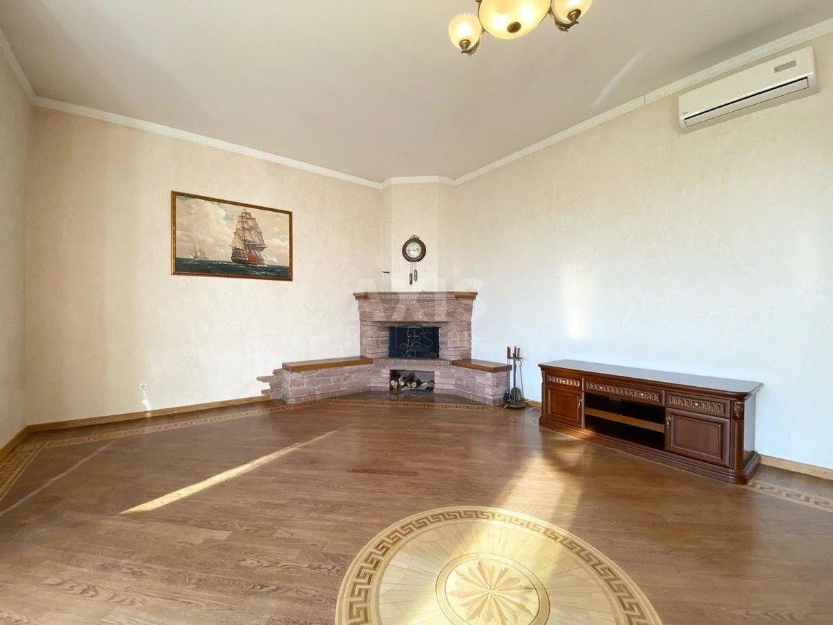 3k apartment vul. Antonovycha 19/213