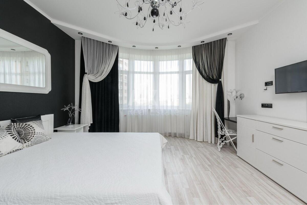 3k apartment vul. Staronavodnyc'ka 6Б1