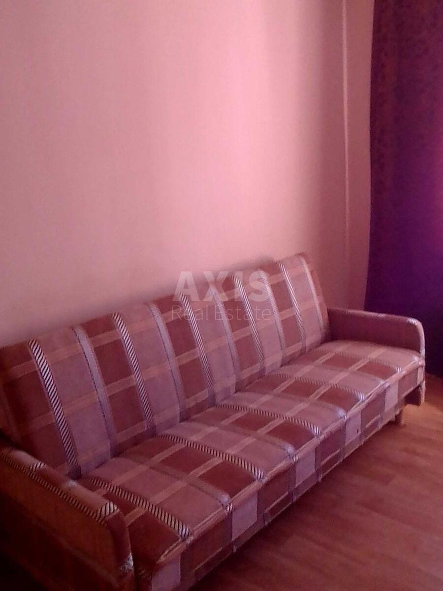 2k apartment vul. Rusovoi' Sofii' 7571374