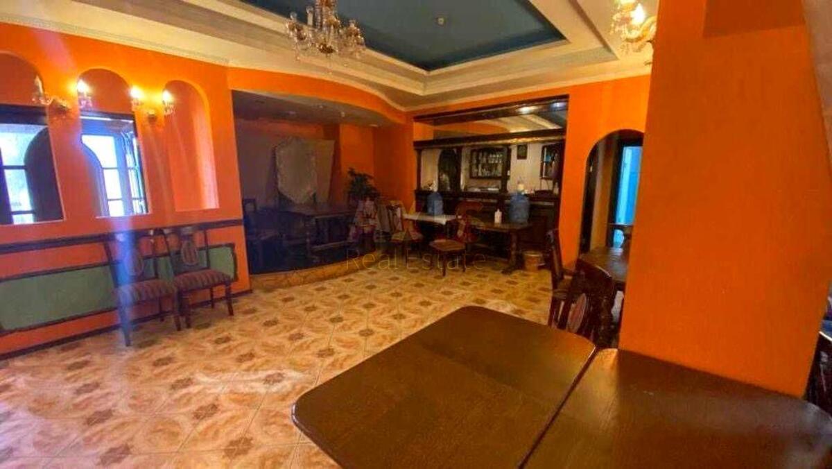 Trade object pr-t Leonida Kadenyuka 15, 301m2614374