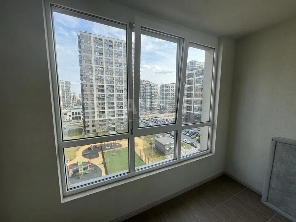 1k apartment vul. Rodyny Kristeriv 206