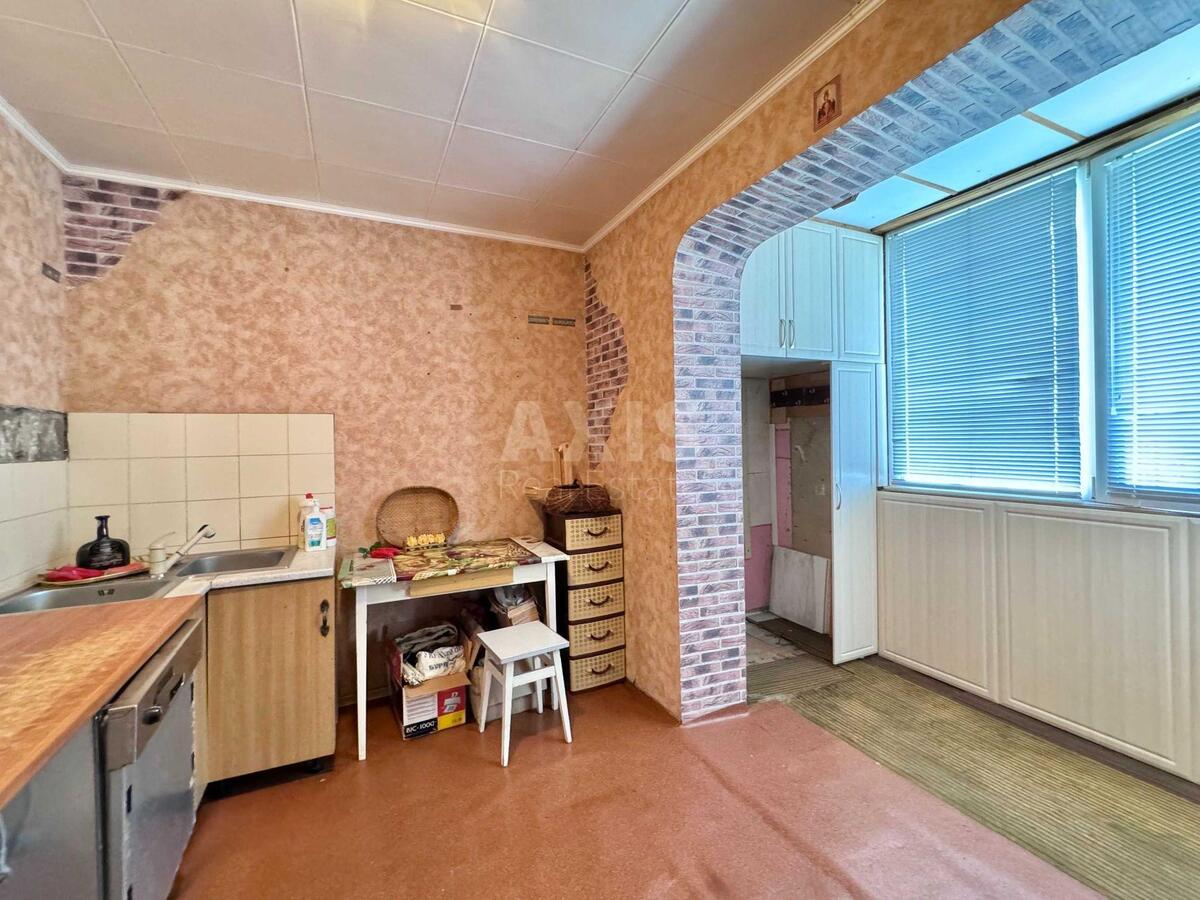 4k apartment vul. Zakrevs'kogo Mykoly 23
